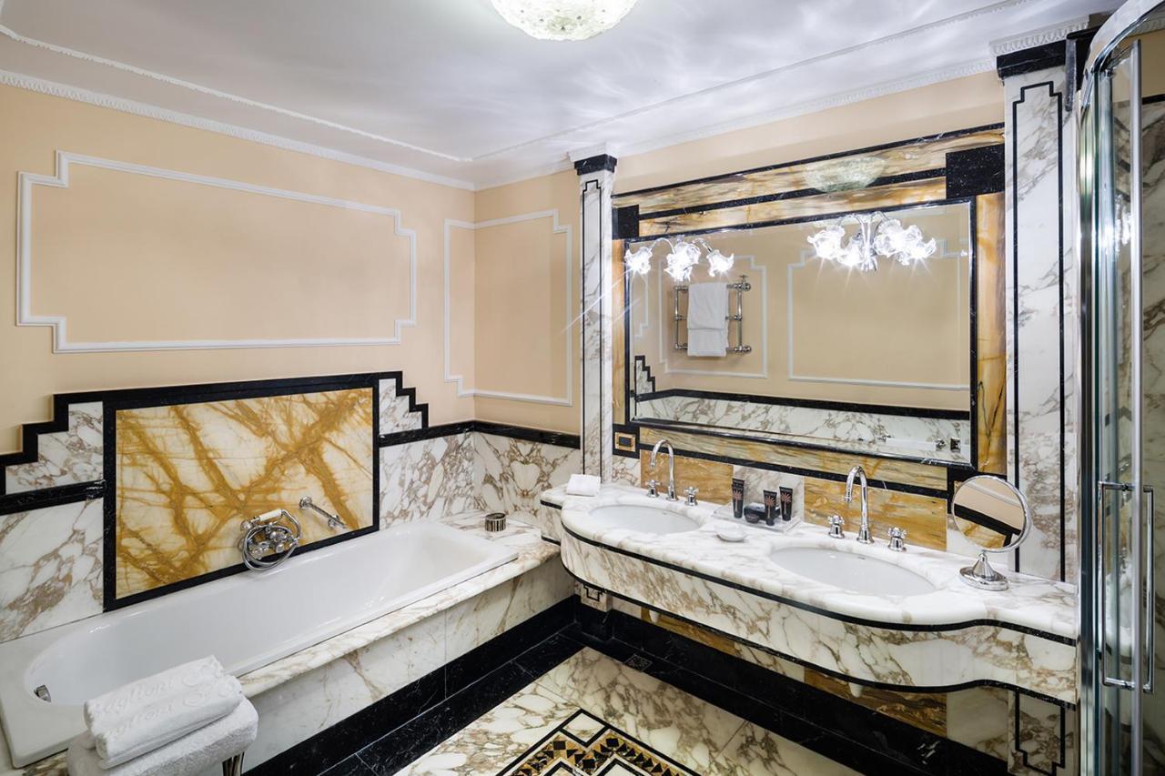Baglioni Hotel Carlton - The Leading Hotels Of The World 밀라노 외부 사진